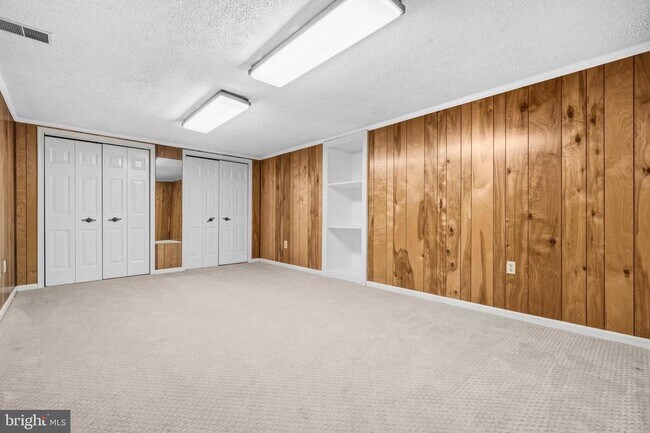 Building Photo - 7520 Royal Dominion Dr