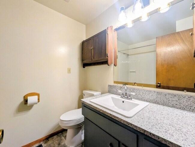 Building Photo - 3Bd/1.75Ba Lake Forest Park House