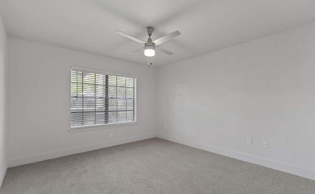 Building Photo - 2 bedroom in Katy TX 77450