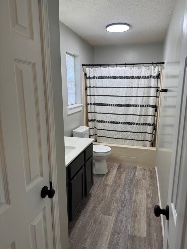 Master Bathroom - 201 Austin Cir