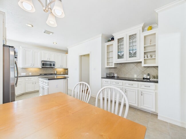 Building Photo - 3811 Jack St