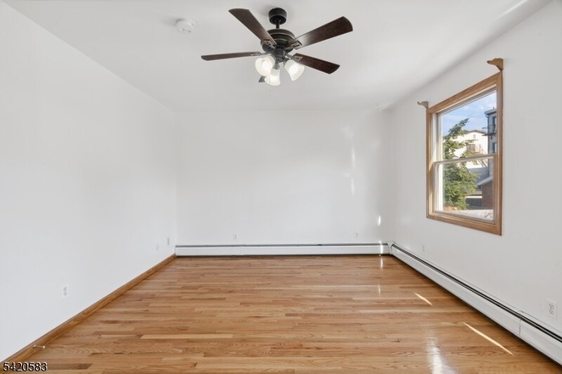 Building Photo - 66 Atlantic St