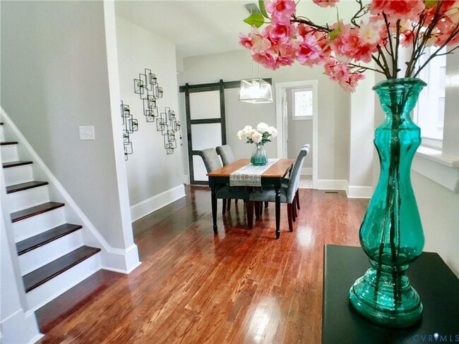 Building Photo - Beautifully renovated 2-story home with ensuite near Brookland Park Blvd