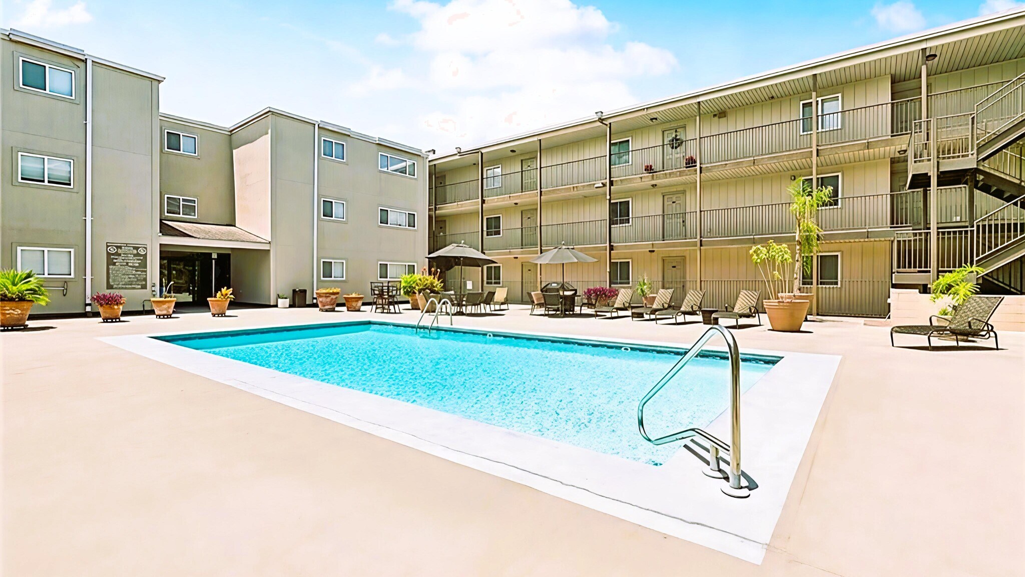 Swimming Pool - 500 Lake Marina Dr