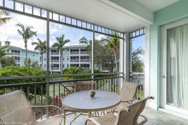 Building Photo - WALKING DISTANCE TO SUNSEEKER RESORT AND P...