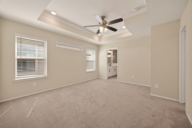 Building Photo - 3405 Knighton Hill Dr