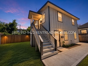 Building Photo - 4009 Lamar St