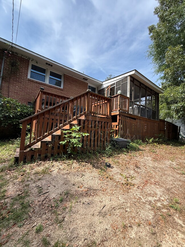Building Photo - 3217 Quitman St