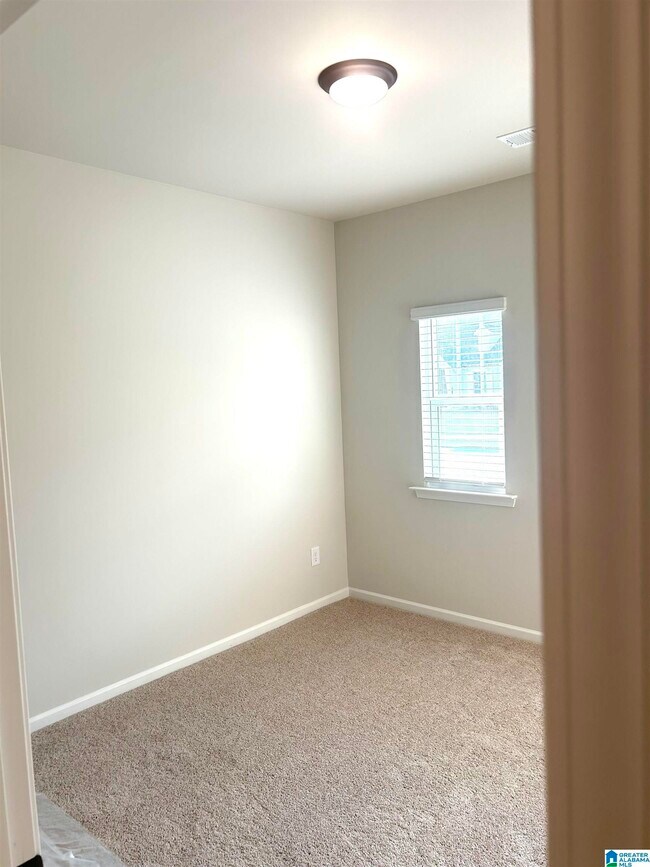 Building Photo - 5204 Simms Rdg