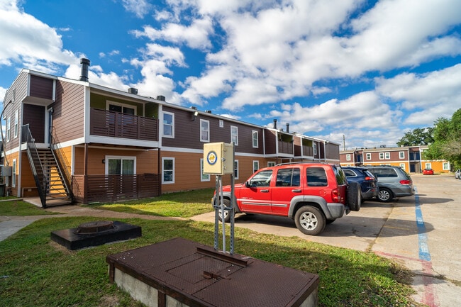 Building Photo - Northgate Apartments