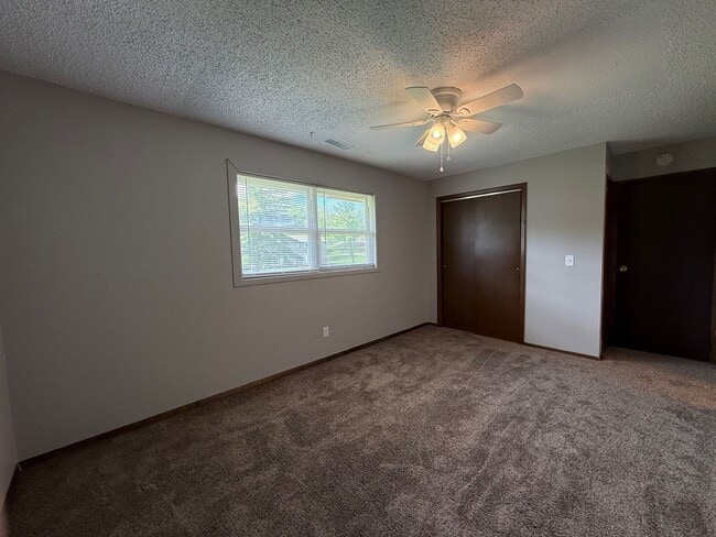 Building Photo - 3420 Fontenac Dr