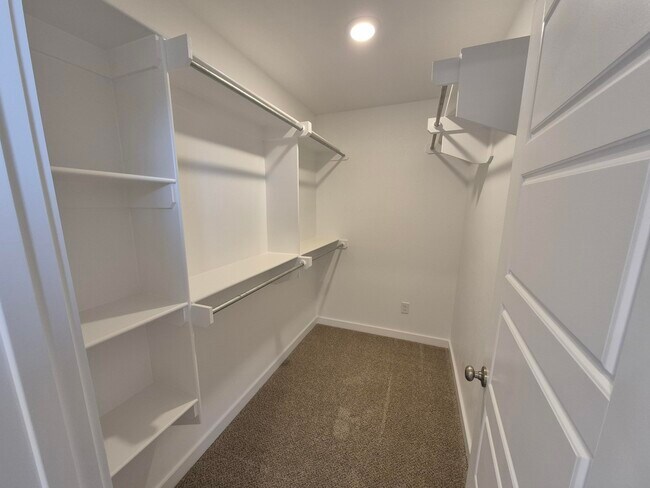 Building Photo - 7008 14th St