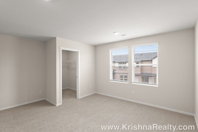 Building Photo - Modern 1-Year-Old NEW CONSTRUCTION 3 BR, 2.5 BA DR Horton Townhome with Community Playground