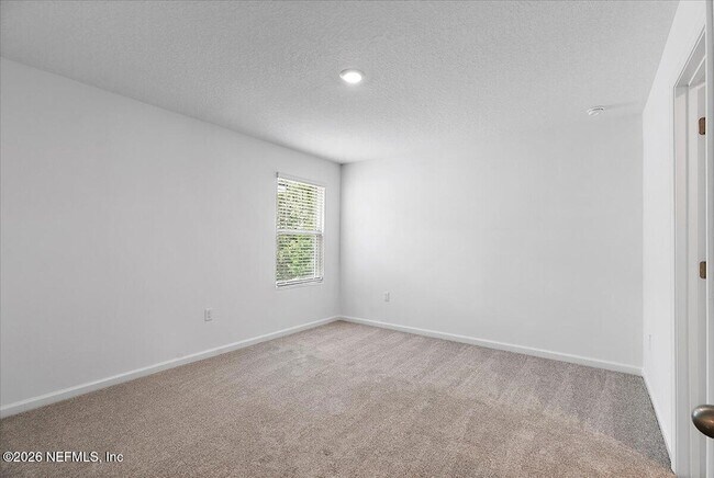 Building Photo - 14220 Epply Dr