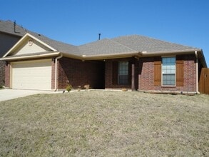 Building Photo - 3809 Monica Ln