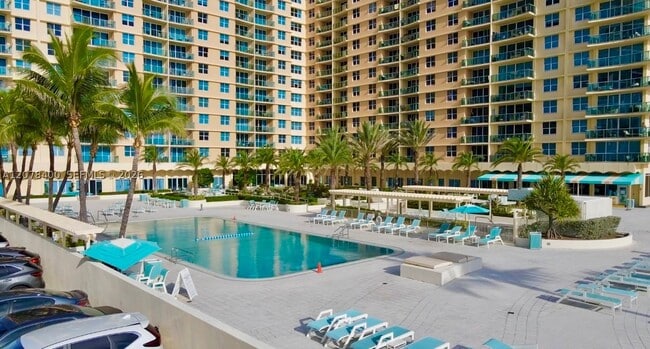 Building Photo - 2501 S Ocean Dr