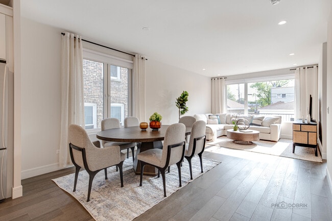 Building Photo - 1304 N Lawndale Ave