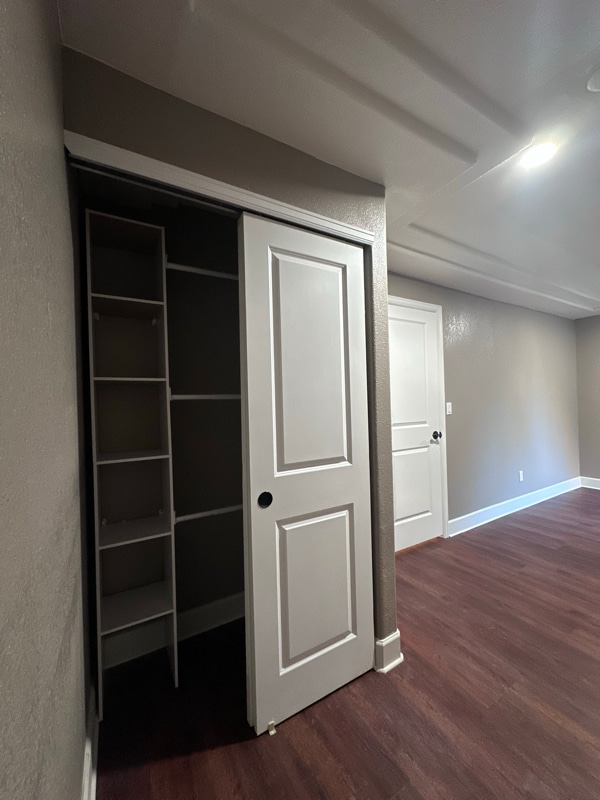 Building Photo - 4913 Cathay Ct