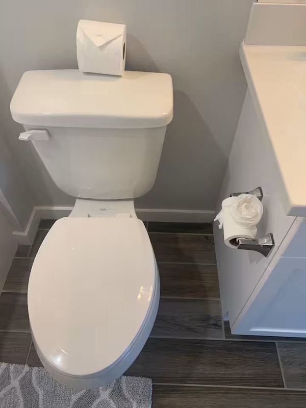 Building Photo - 65668 Flora Ave