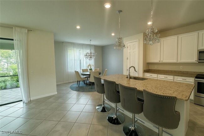 Building Photo - 4591 Lamaida Ln