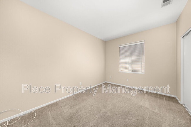 Building Photo - 6223 Avenida De Las Vistas