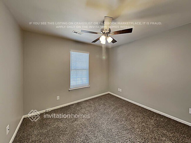 Building Photo - 1123 Hipp Rd