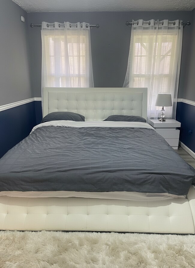 Building Photo - 449 Bramlett Way