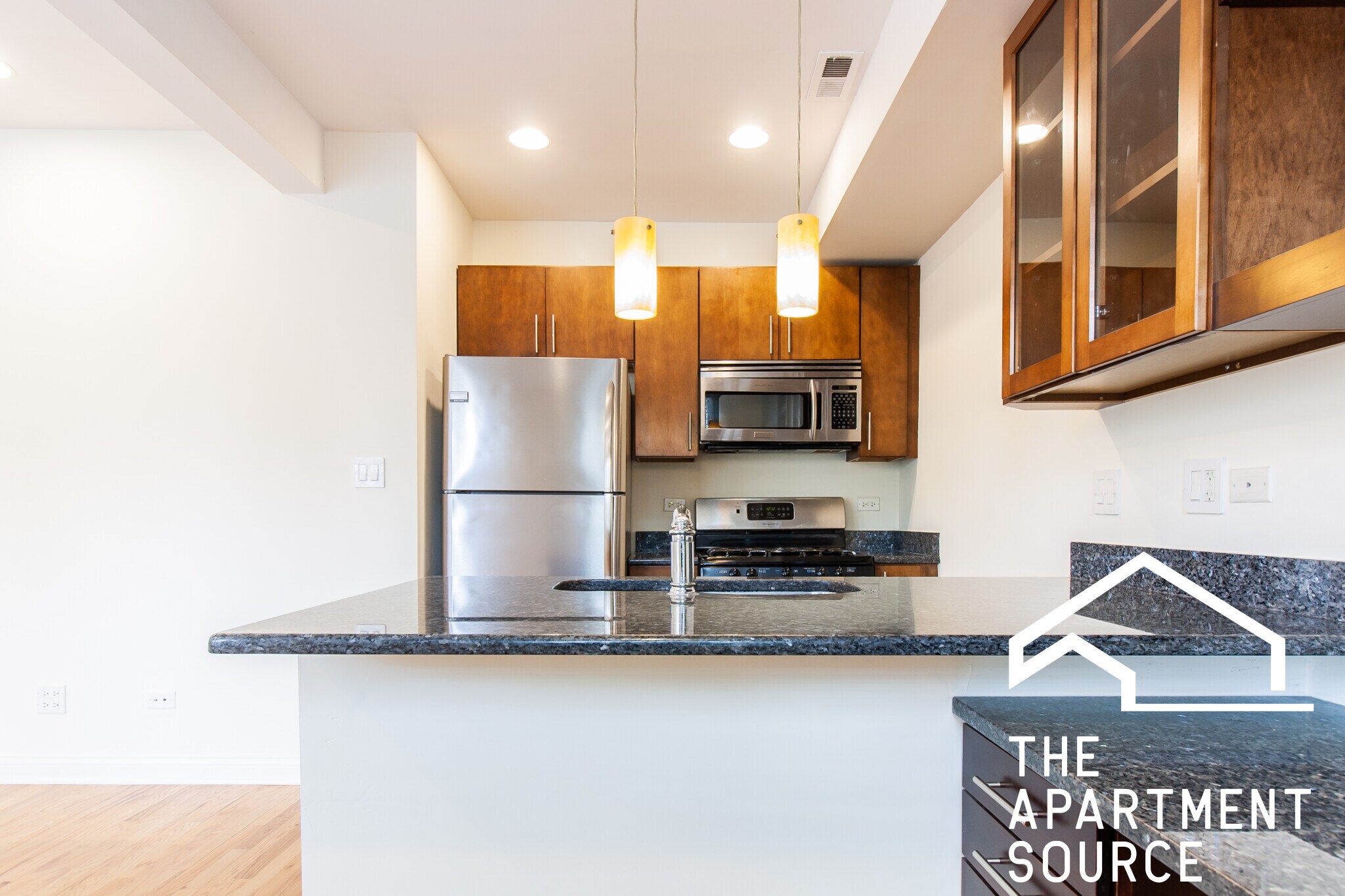 Building Photo - 1636 W Grace St