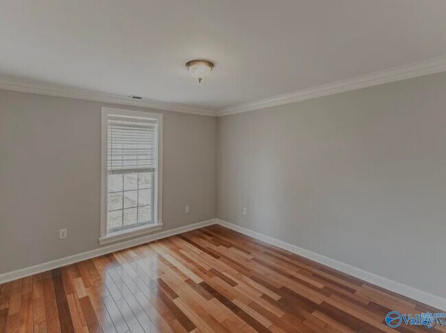 Building Photo - 4217 Hwy 72 E