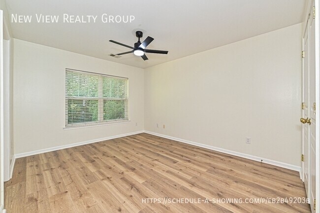 Building Photo - 10208 Old Carolina Dr