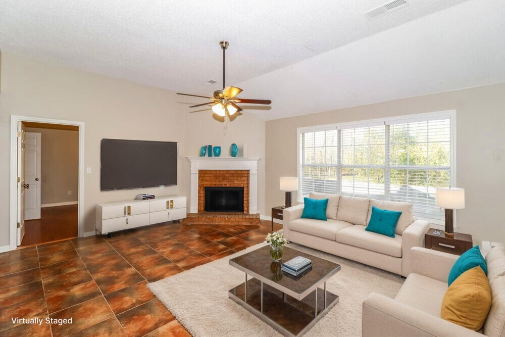 Building Photo - 8648 Tropicana Dr N