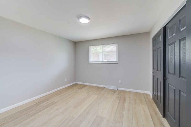 Building Photo - 4063 Esseldale Dr