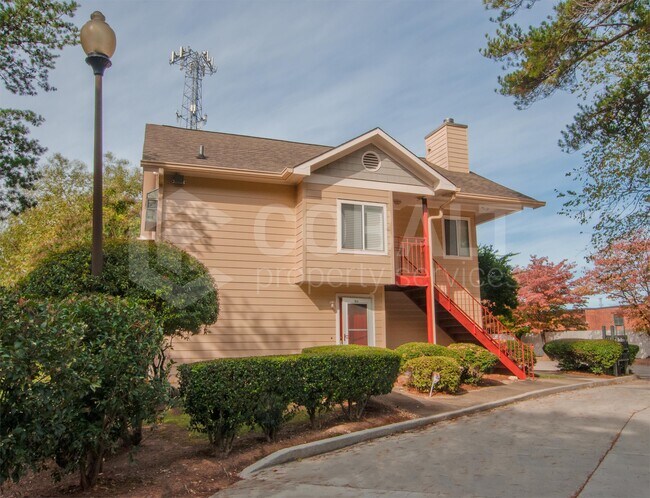 Building Photo - 2030 Defoor Ave NW