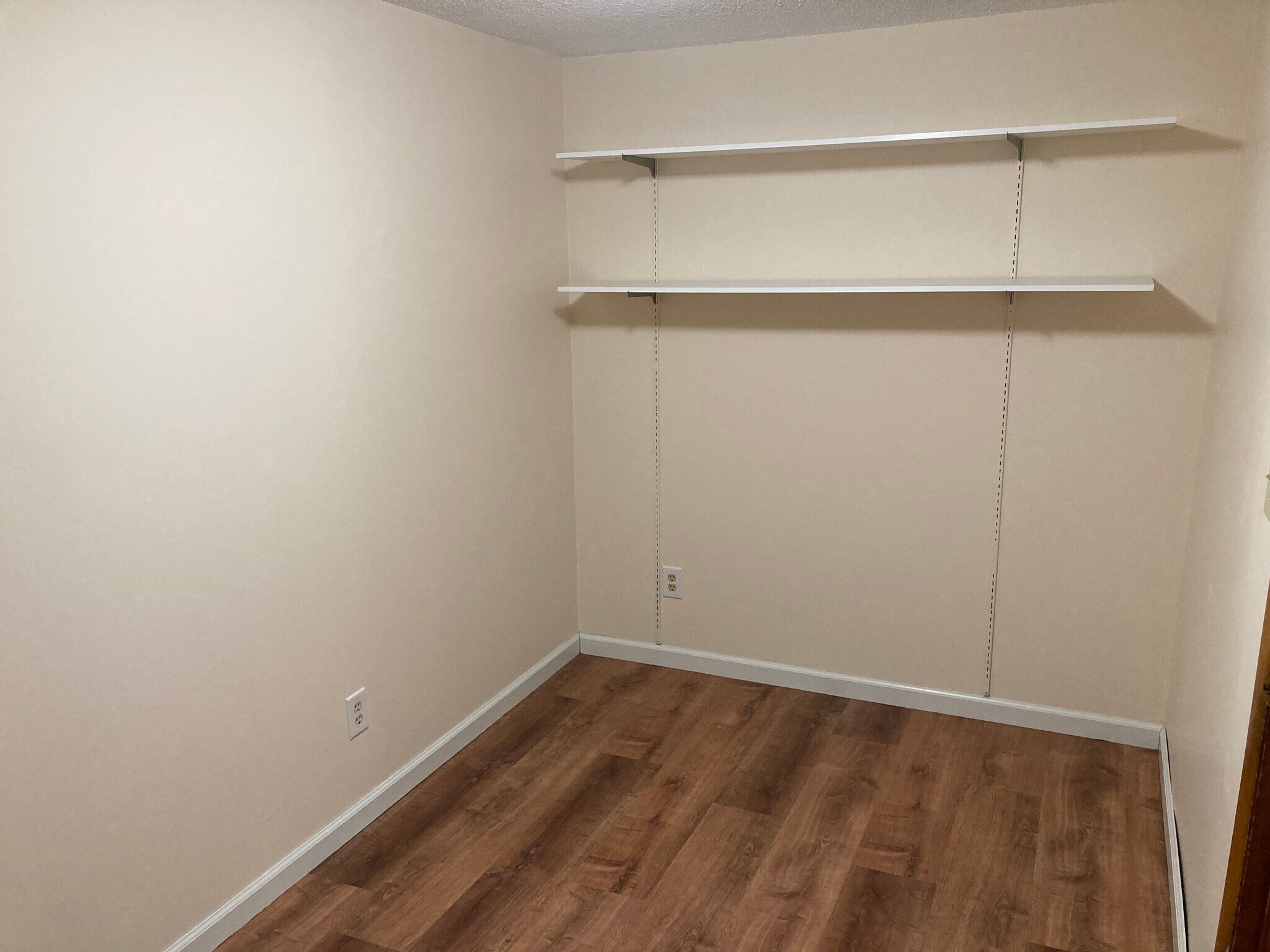 Building Photo - 221 S James St