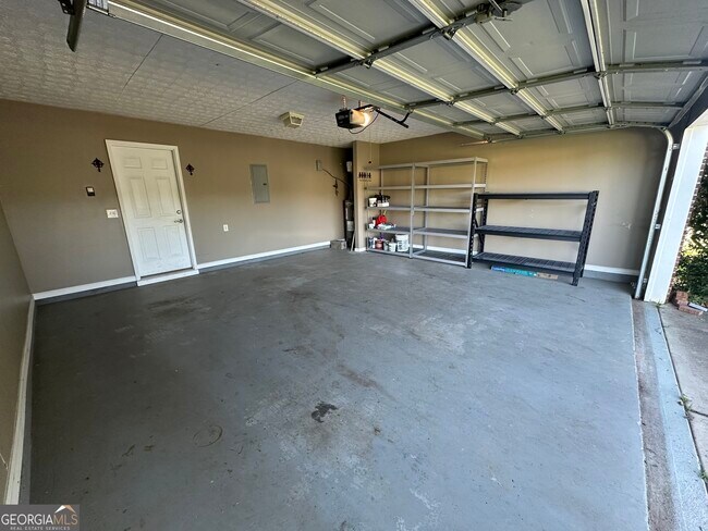 Building Photo - 1507 Cardinal Ln