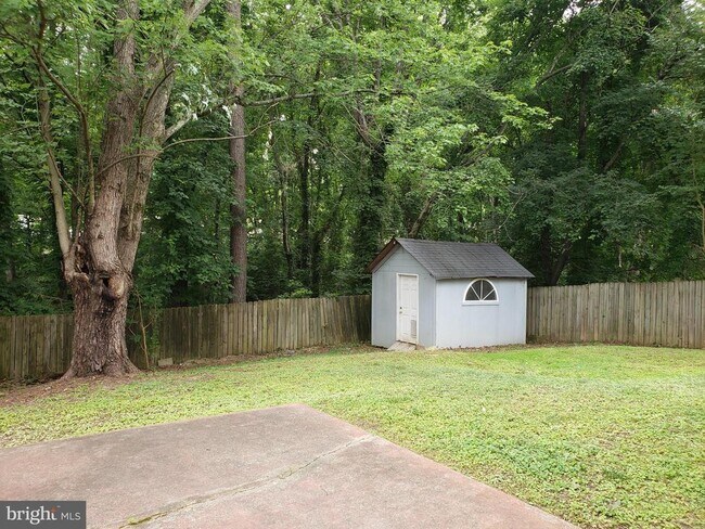 Building Photo - 13350 Kerrydale Rd