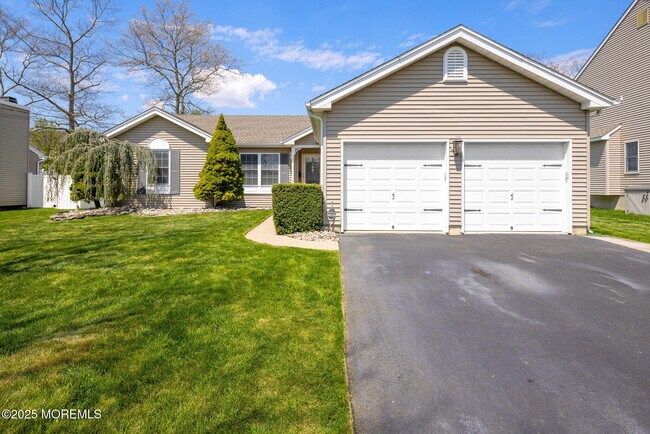 Primary Photo - 148 Mizzen Ave