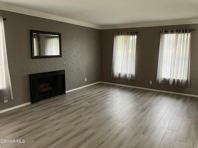 Building Photo - 2558 Northlake Cir