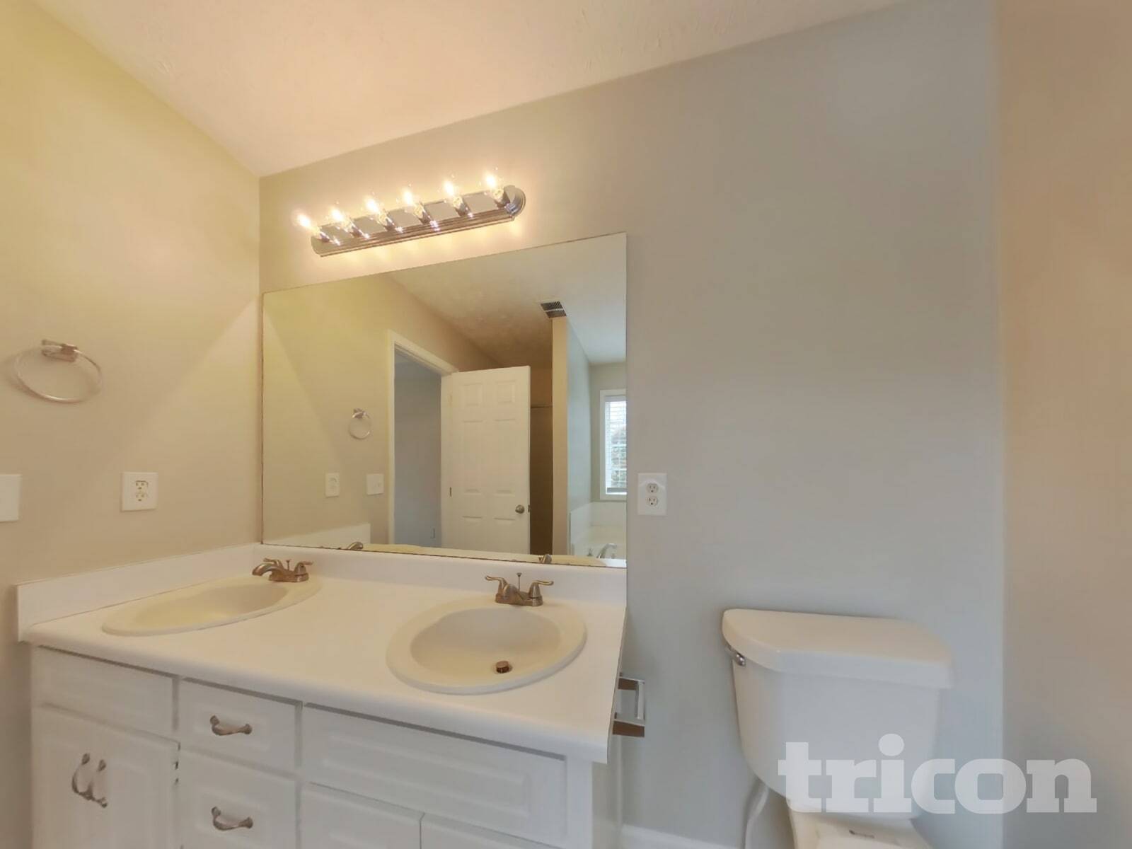 Building Photo - 1417 Stream Walk