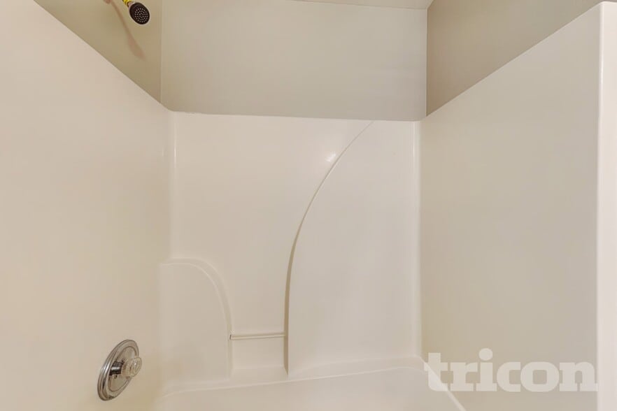 Building Photo - 6304 Ziegler Ln