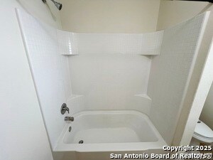 Building Photo - 7707 Watersedge Cove