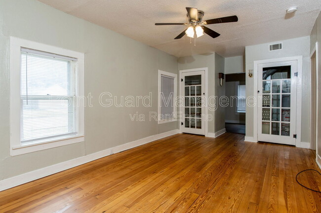 Building Photo - 149 S Richmond Ave