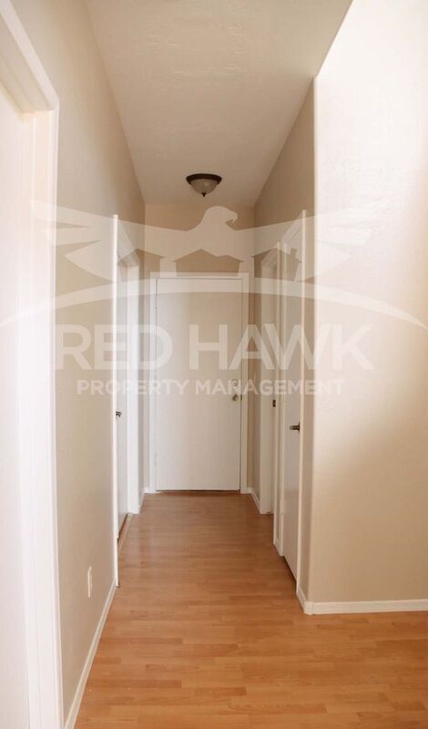 Building Photo - 41232 N Cambria Dr