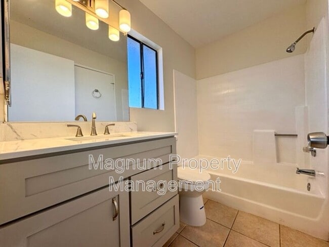 Building Photo - 24473 St Thomas Ave