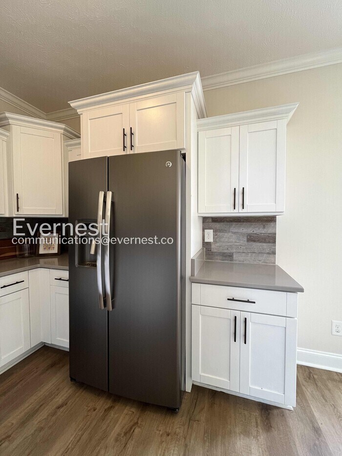 Building Photo - 412 Drema Ct