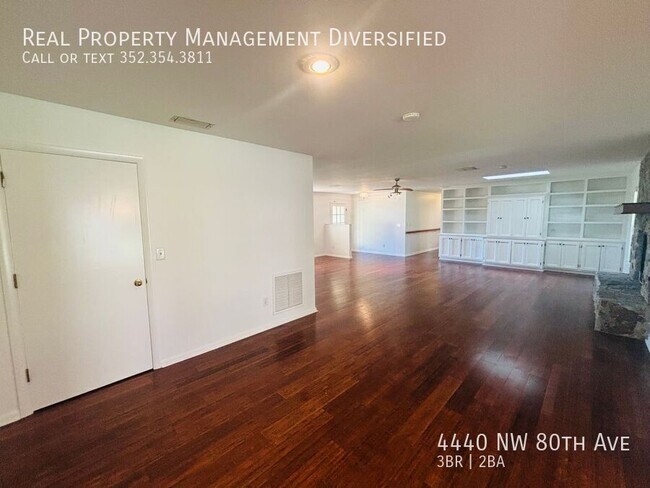 Building Photo - 4440 NW 80th Ave