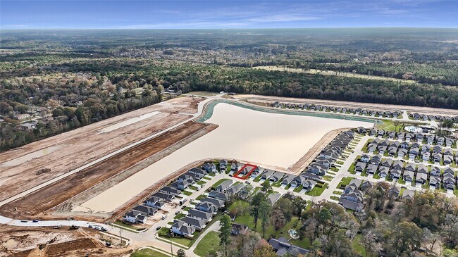 Building Photo - 16632 Aurora St