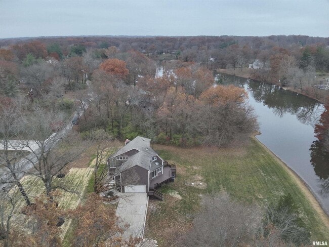 Building Photo - 16429 N Hawthorne Ln