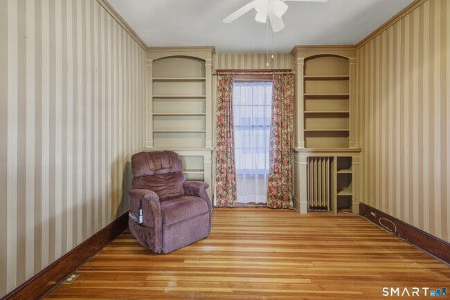 Building Photo - 87 Migeon Ave