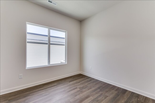 Building Photo - Beautiful Four Bedroom, Two Bathroom